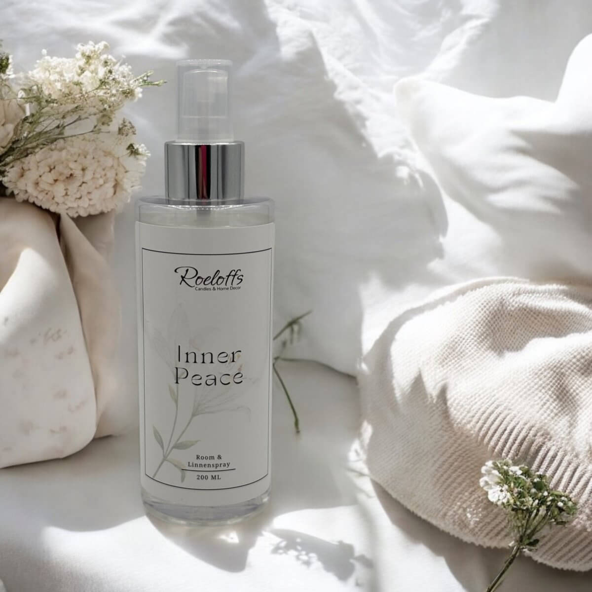 Roomspray Inner Peace - Ultieme rust en ontspanning, dat bereik je met de kracht van geur. Onze Inner Peace roomspray helpt jou om die innerlijke rust te voelen. Shop nu! Roeloffs Candles & Home Decor