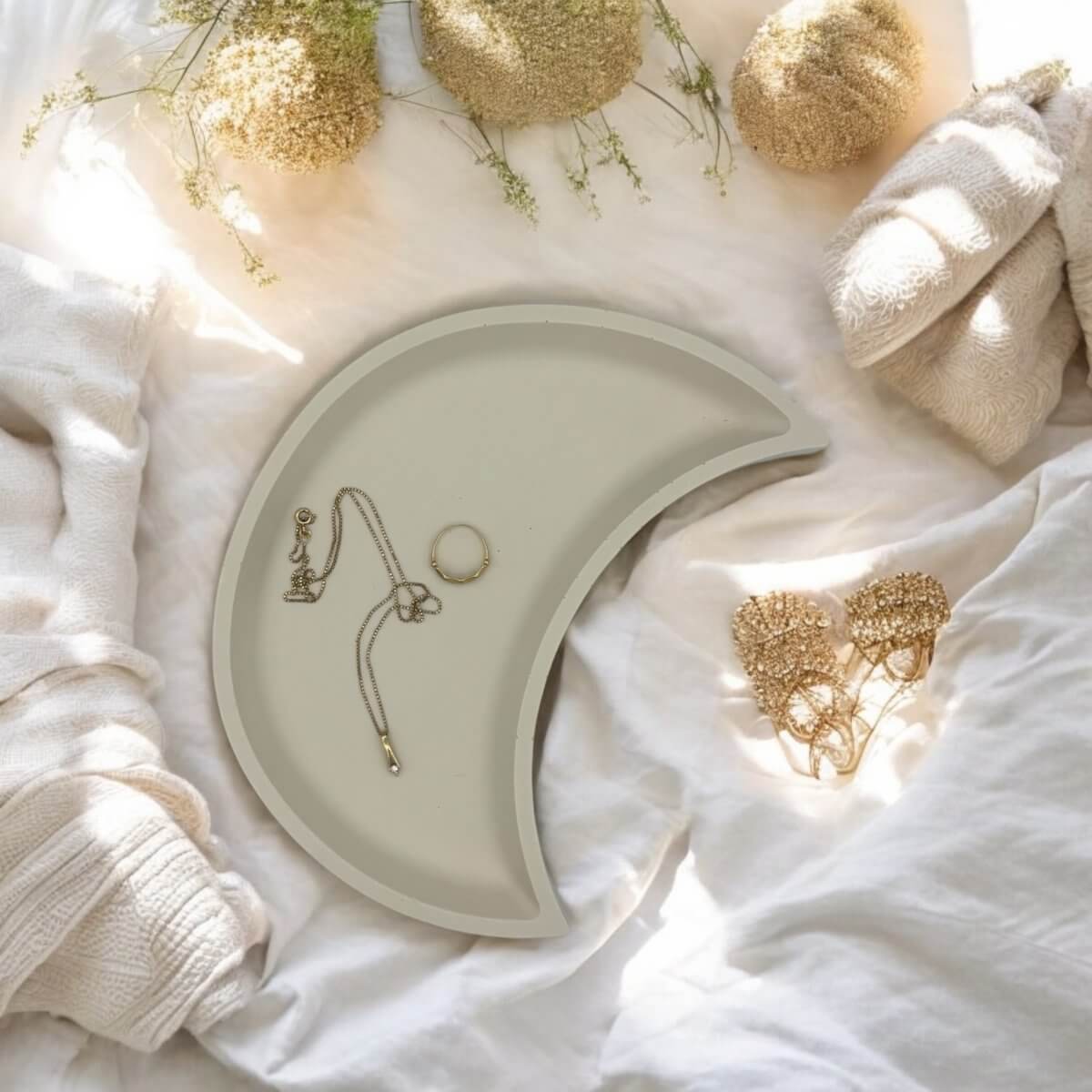 Woondecoratie Schaal MaanRoeloffs Candles & Home DecorRCWoowoo00074