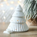Witte keramische waxbrander kerstboom – stijlvolle kerstdecoratie met wellness geuren