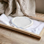 Woondecoratie Schaal Wolk #2 - Woondecoratie creëert rust en ontspanning. Ontdek onze handgemaakte woondecoraties en woonaccessoires voor jouw slow living interieur. Roeloffs Candles & Home Decor 