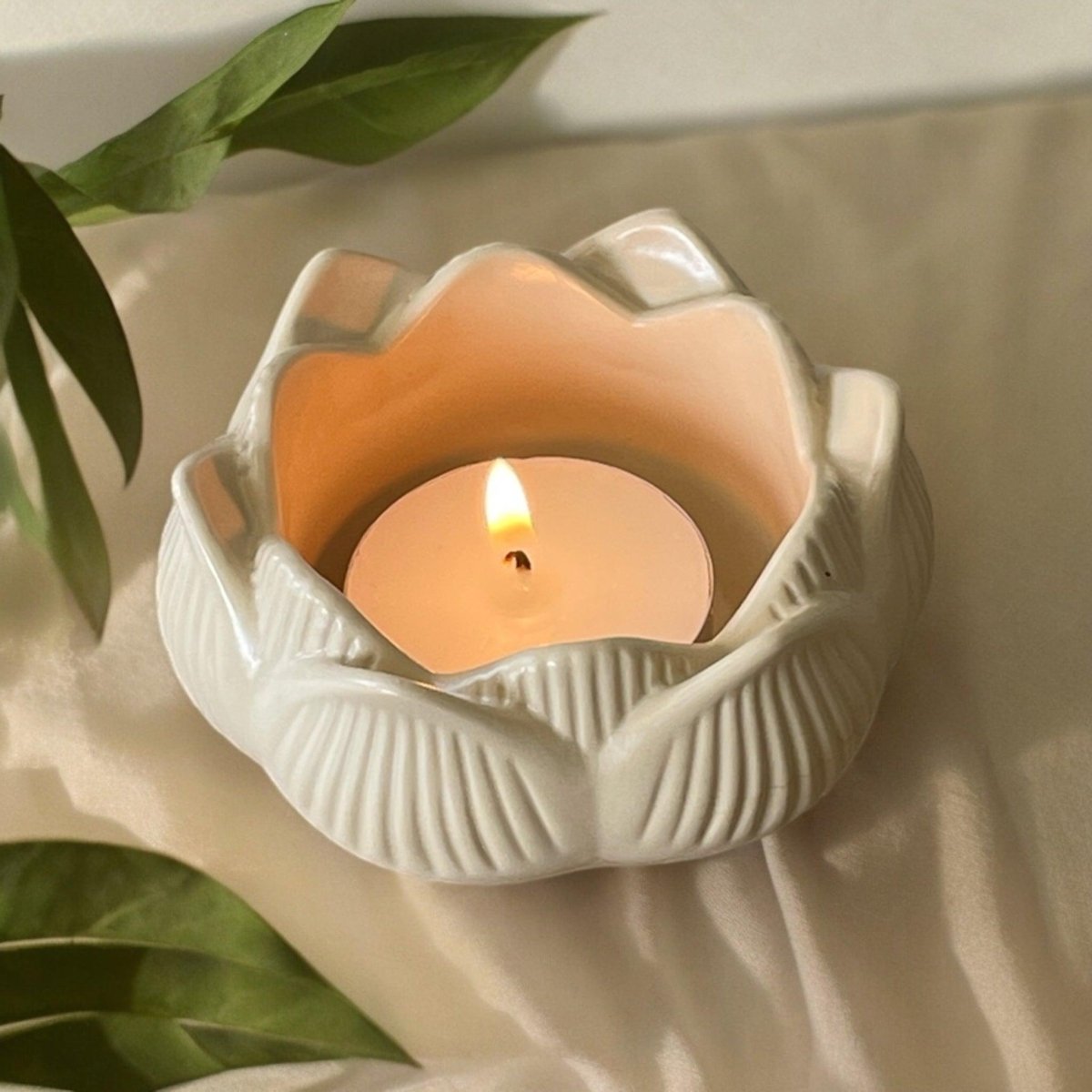 Woondecoratie Waxinelichthouder Lotus - Roeloffs Candles & Home Decor